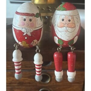 Folk Art Hand Painted Wood Santa And Mrs. Claus Egg Shelf Sitter Christmas Decor
